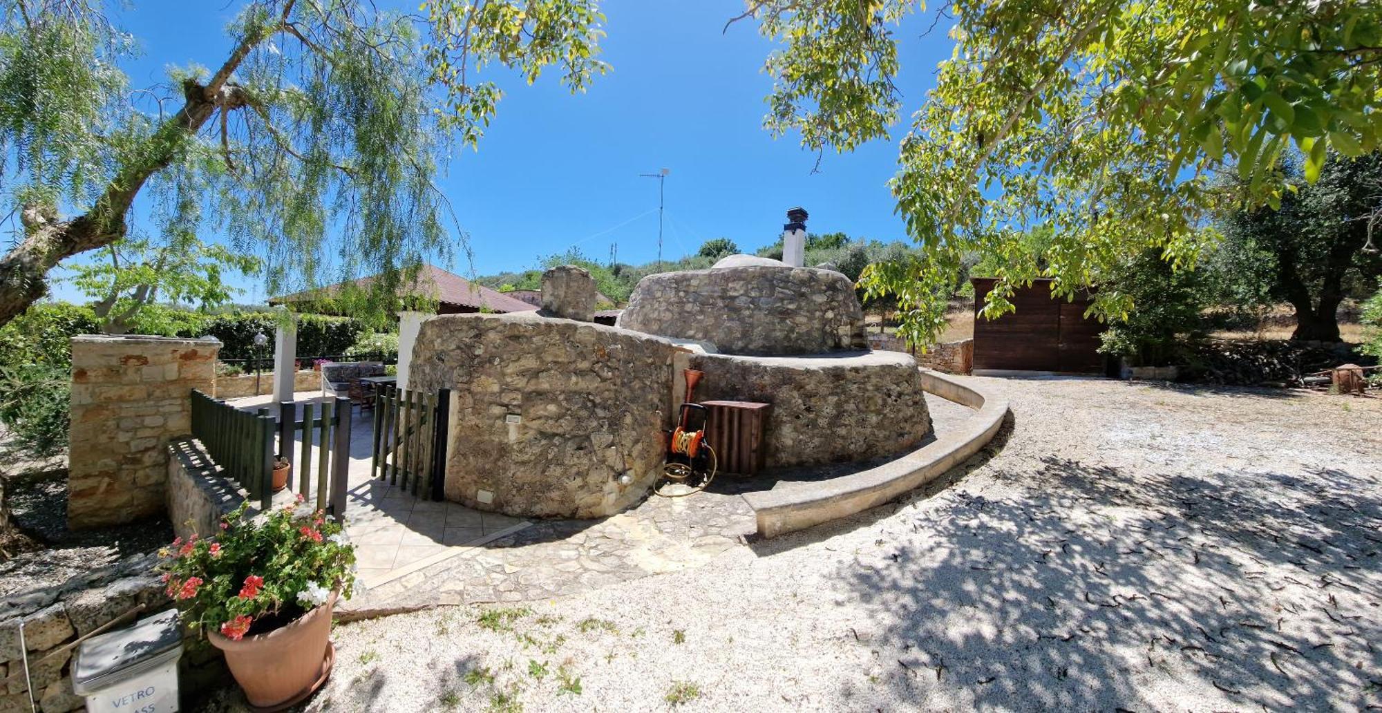 Trullo Grande Noce Villa Ostuni Exterior photo